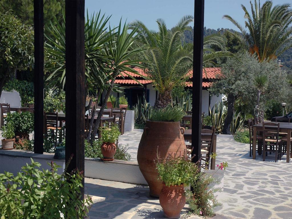 Skites Hotel Bungalows Ouranoupoli Exterior foto